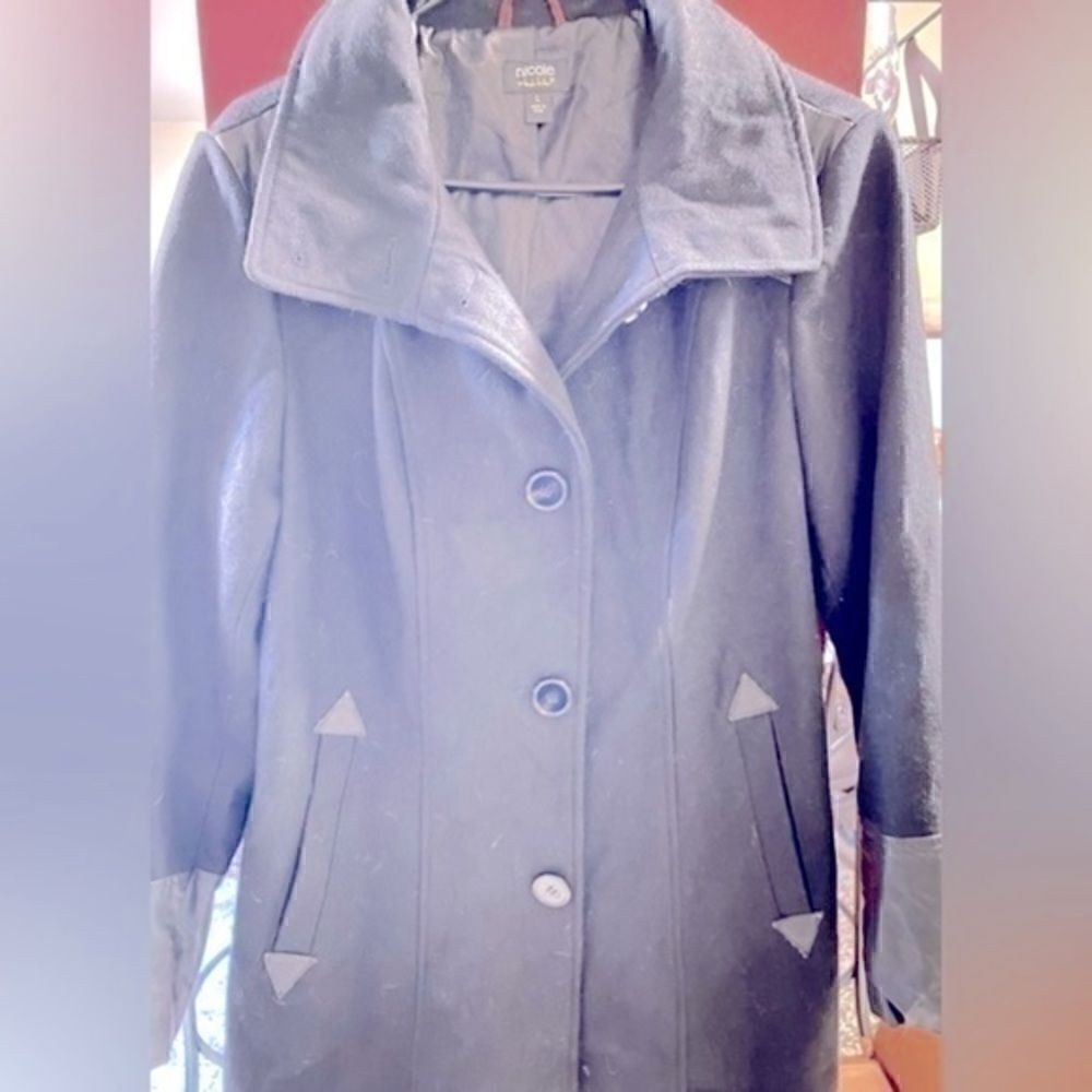 Nicole Miller Black Pea Coat – Timeless Elegance (Large)